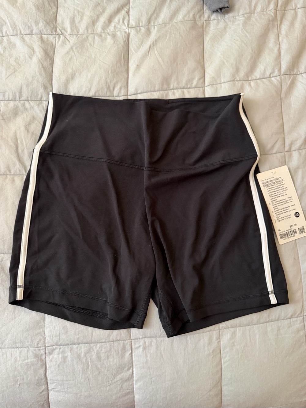 Lululemon align biker shorts with stripe size 14 with 6” inseam